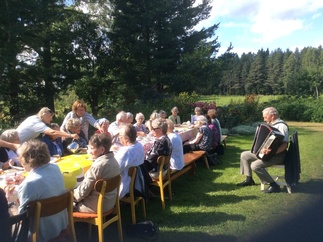 Kesäpäivä Murkinamäessä